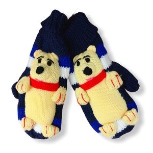 Super cute 3D Bear Mittens